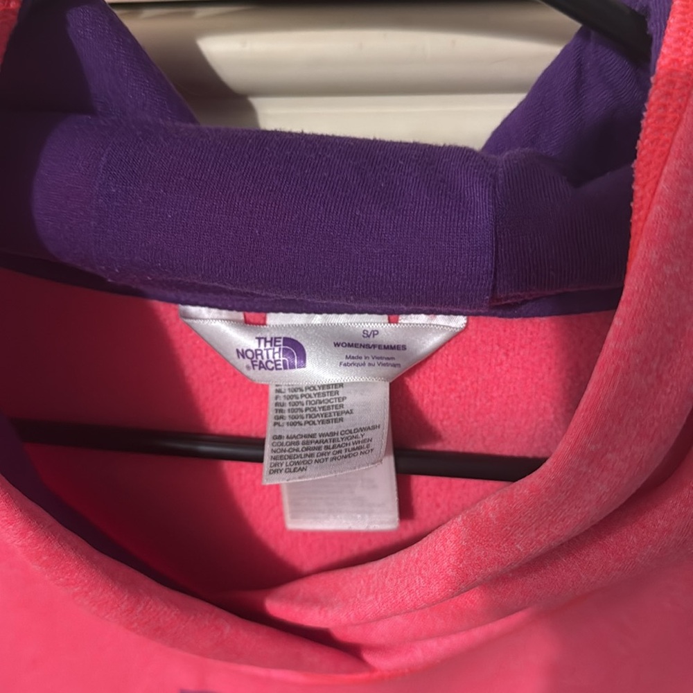 The North Face hoodie - Picture 3 of 3